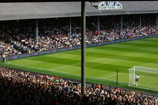 Крэйвен Коттедж - домашняя арена Фулхэма Крэйвен Коттедж - домашняя арена Фулхэма