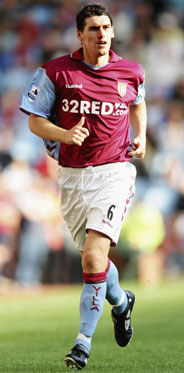 Гарет Бэрри Гарет Бэрри