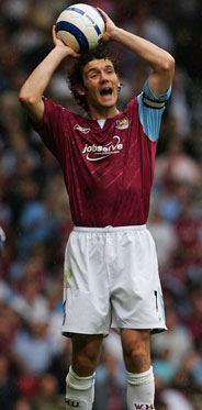 Кристиан Дэйлли Кристиан Дэйлли