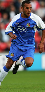 Денни Ландзаат Денни Ландзаат